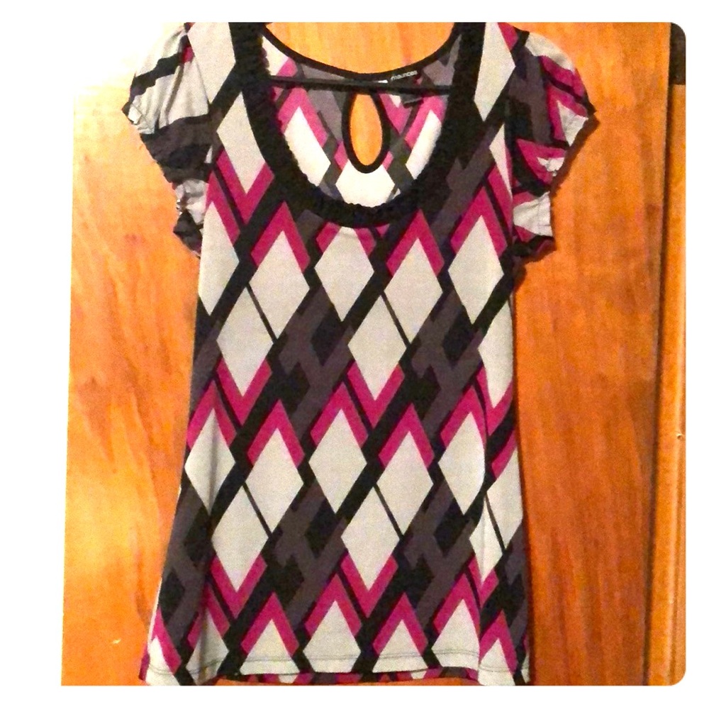 Maurice’s short sleeve top